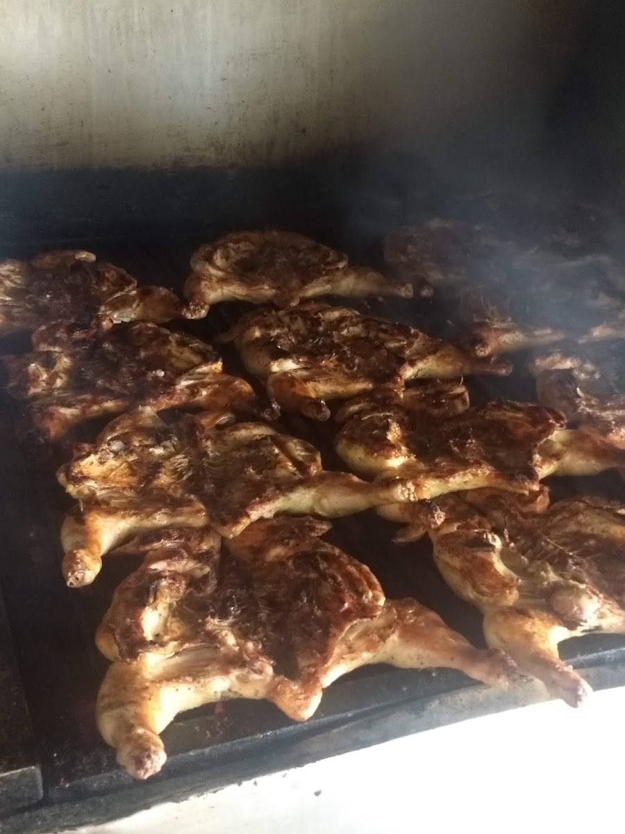 Pollo Feliz-10